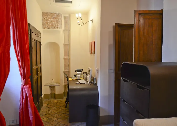 Residenza Torre Colonna Oda ve Kahvaltı