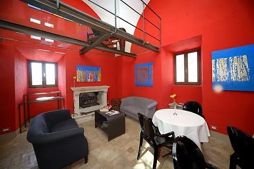 Oda ve Kahvaltı Residenza Torre Colonna 4*