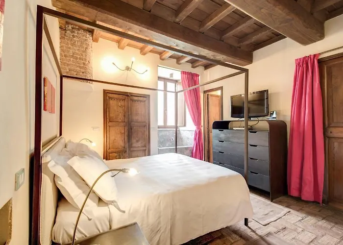 Residenza Torre Colonna Oda ve Kahvaltı Roma