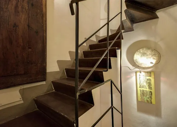 Residenza Torre Colonna Oda ve Kahvaltı Roma